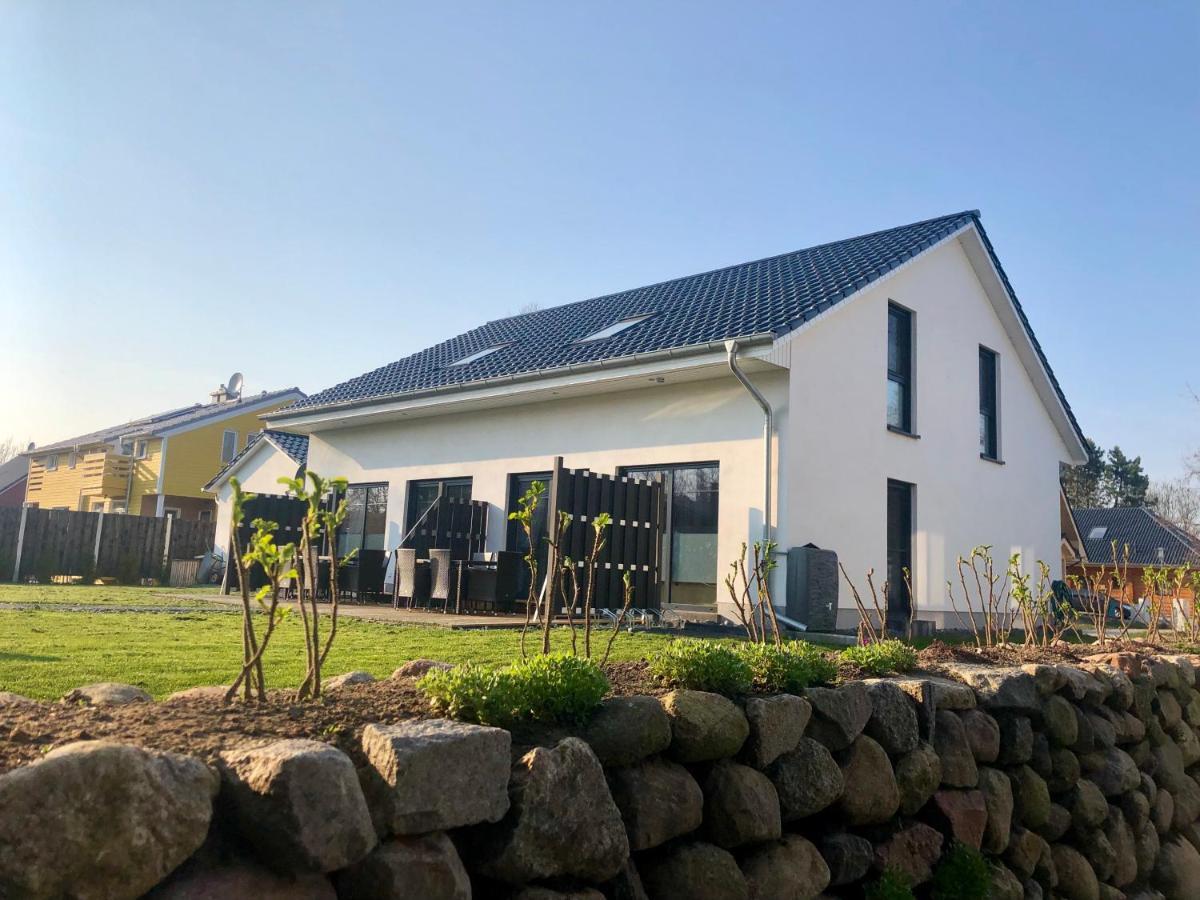Ferienhaus Traumspot Wiek auf Ruegen Exterior photo